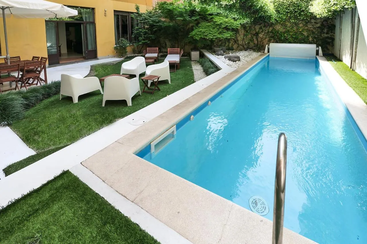Prestige Boutique Homes - Garden & Pool Milan Apartment
