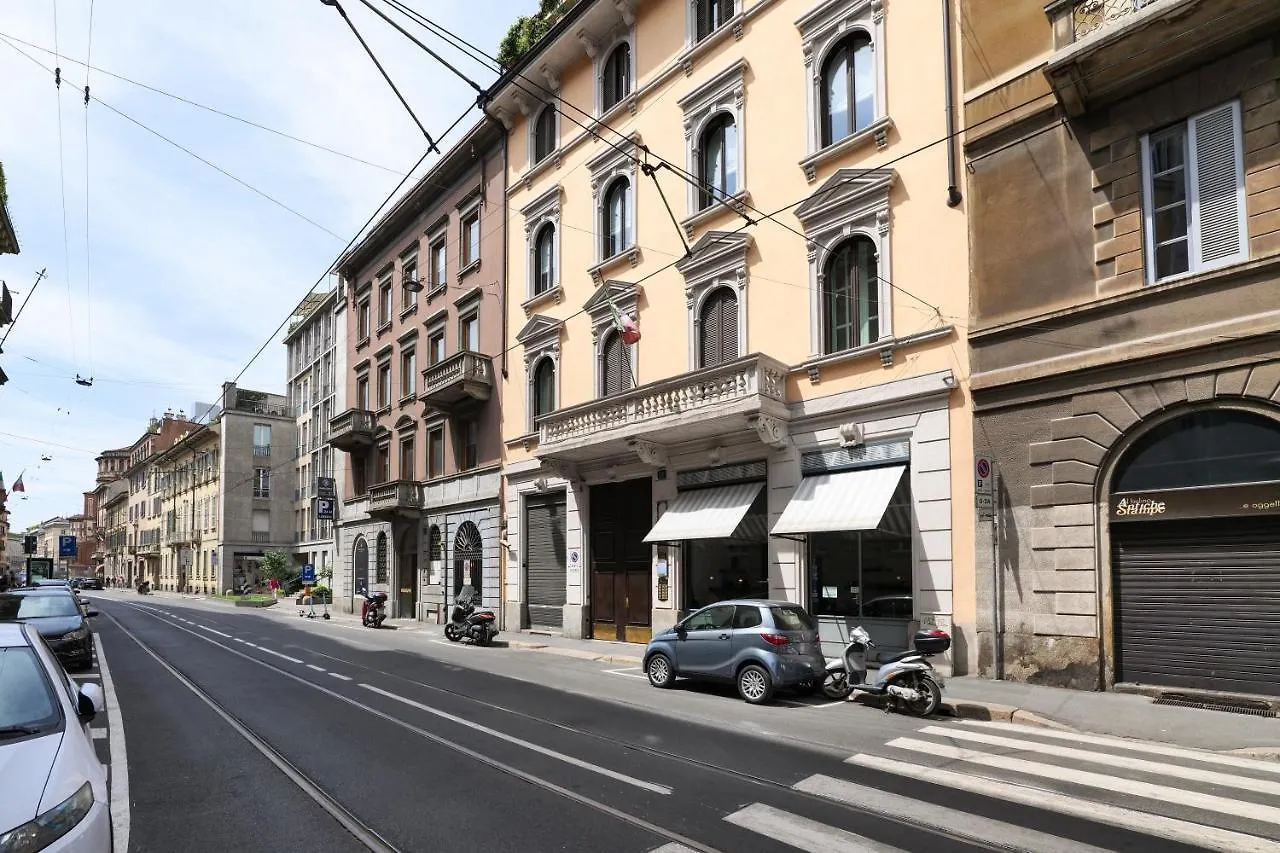 Apartment Prestige Boutique Homes - Garden & Pool Milan