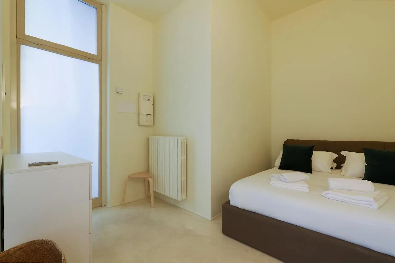 Apartment Prestige Boutique Homes - Garden & Pool Milan