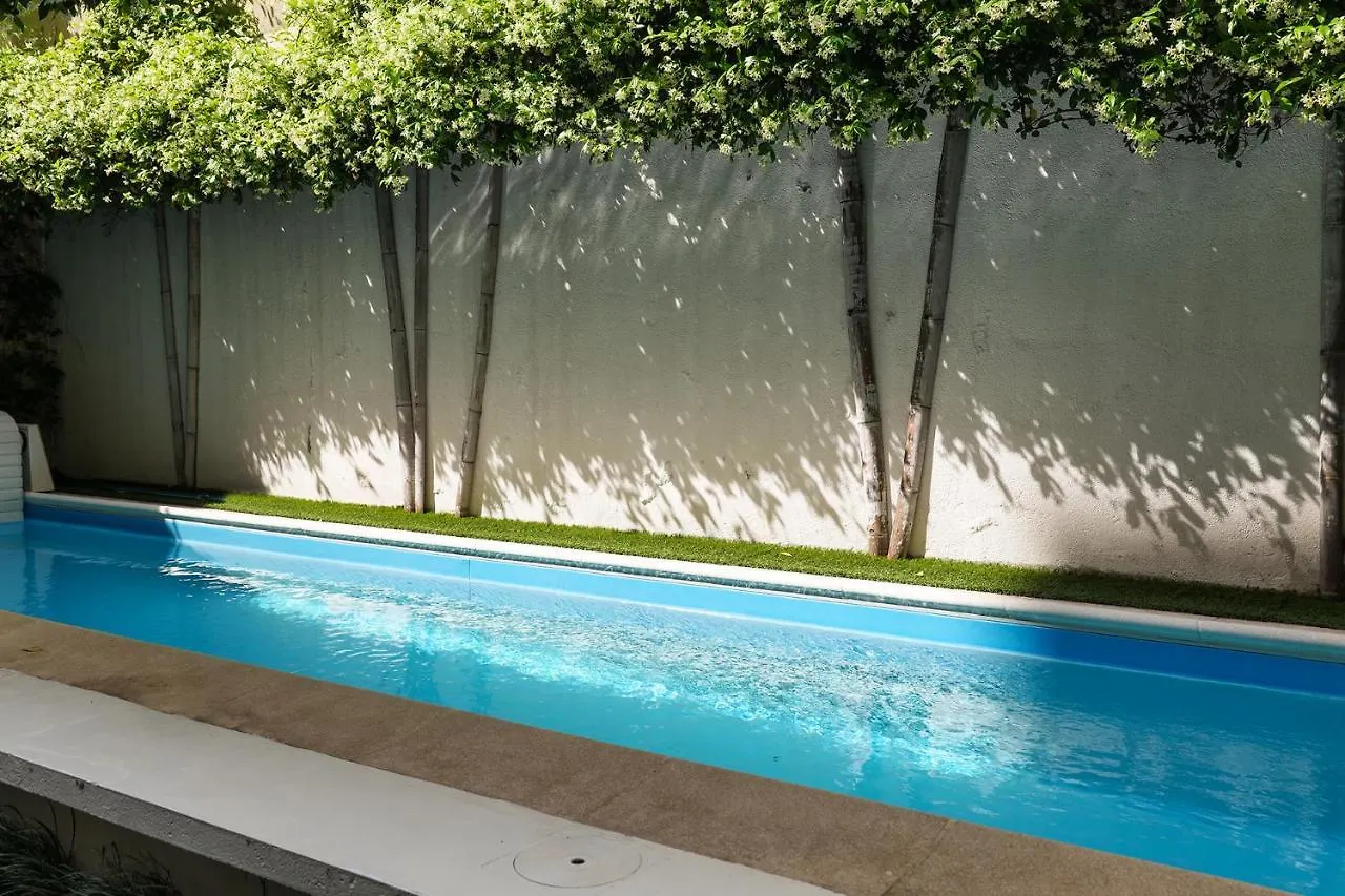 Prestige Boutique Homes - Garden & Pool Milan