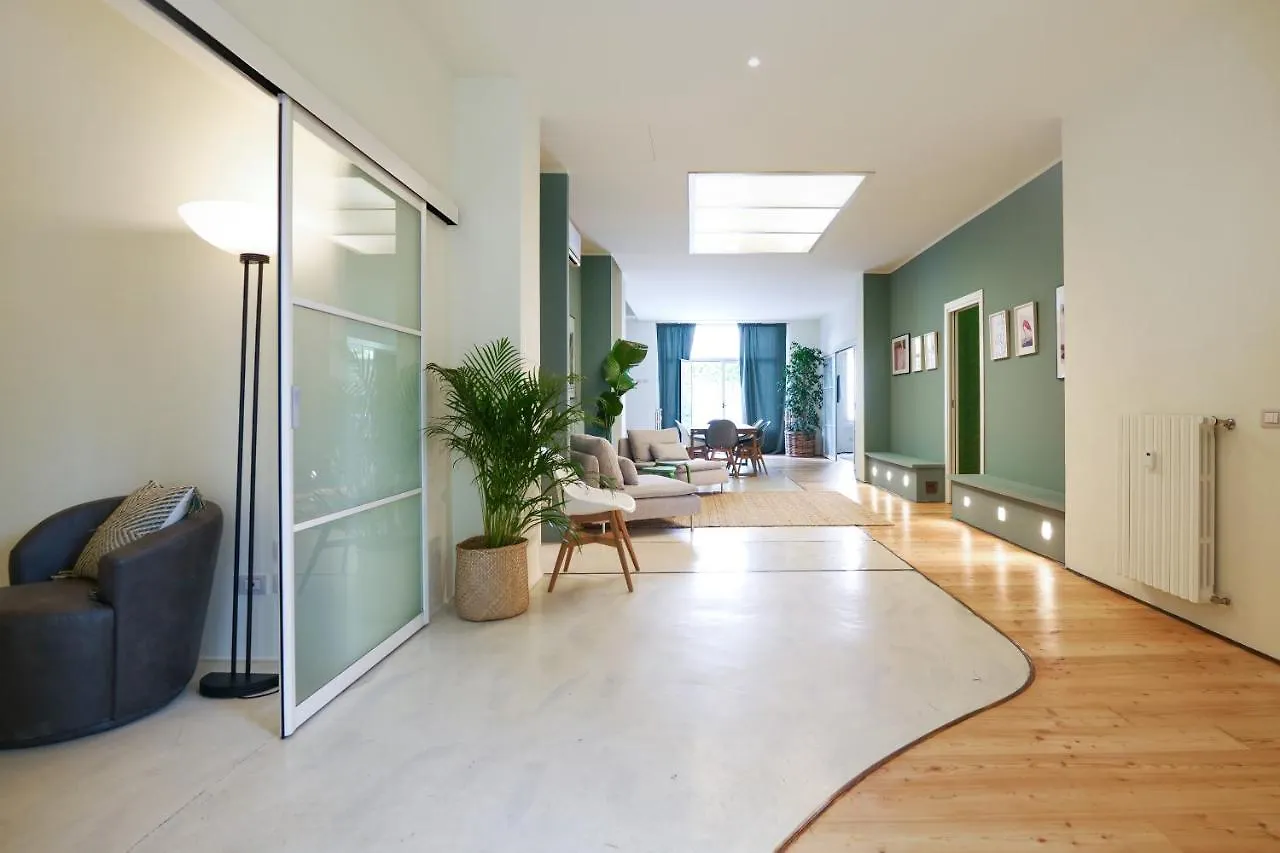 Prestige Boutique Homes - Garden & Pool Milan 0*,  Italy